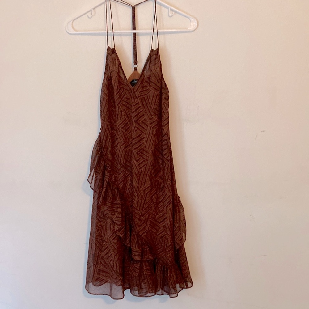 Moda flowy lightweight dress.